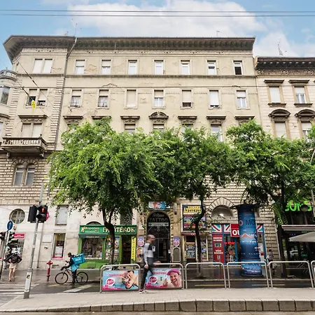 E23 - Grand Boulevard Design Loft - Location By Bqa *