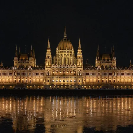 E23 - Grand Boulevard Design Loft - Location By Bqa *