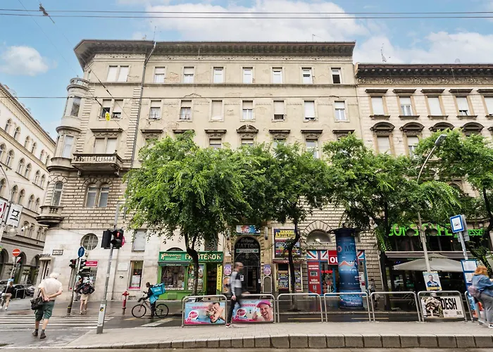 E23 - Grand Boulevard Design Loft - Location By Bqa *