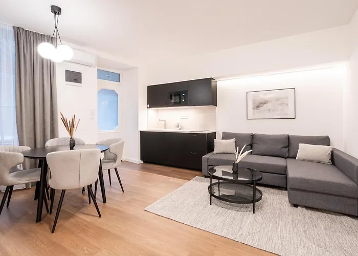 Apartman E23 - Grand Boulevard Design Loft - Location By Bqa *