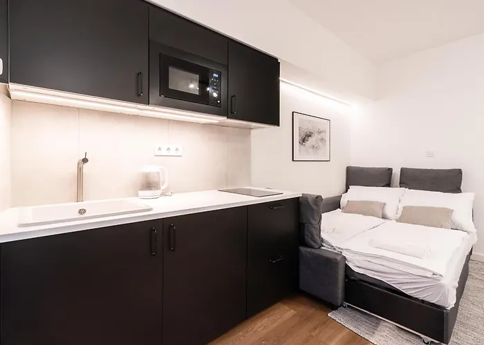 E23 - Grand Boulevard Design Loft - Location By Bqa Apartman Budapest