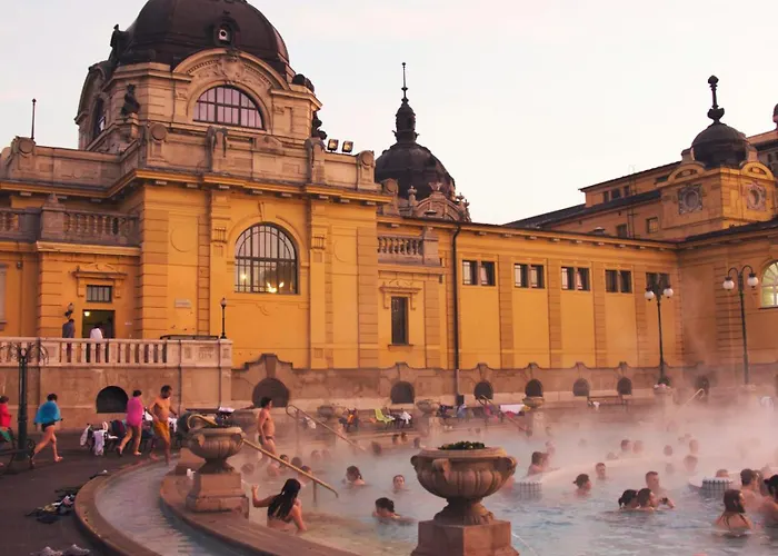 E23 - Grand Boulevard Design Loft - Location By Bqa Apartament Budapesta