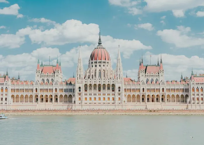 E23 - Grand Boulevard Design Loft - Location By Bqa