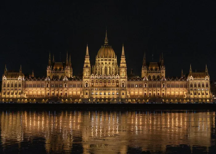 E23 - Grand Boulevard Design Loft - Location By Bqa *